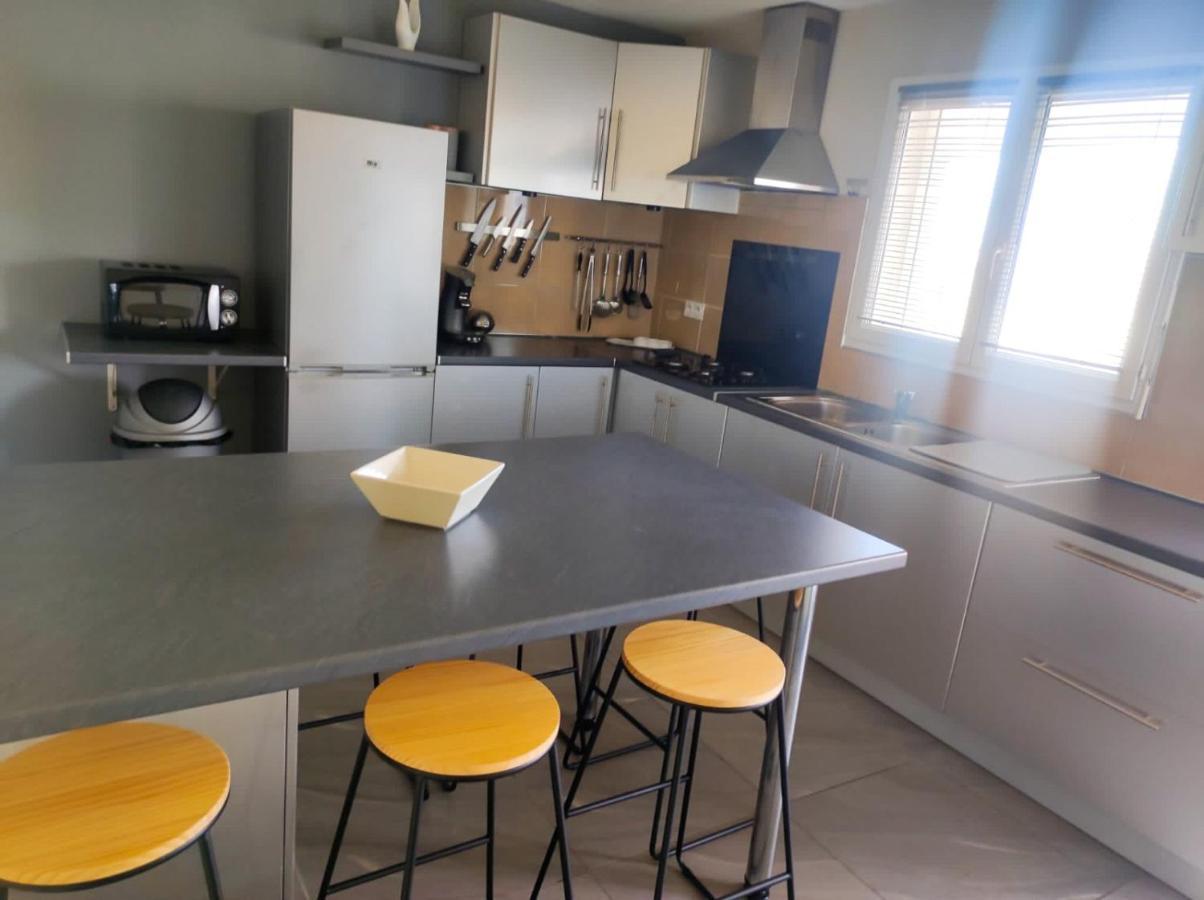 Agreable Sejour A 10Mn De La Mer Theza Exterior foto